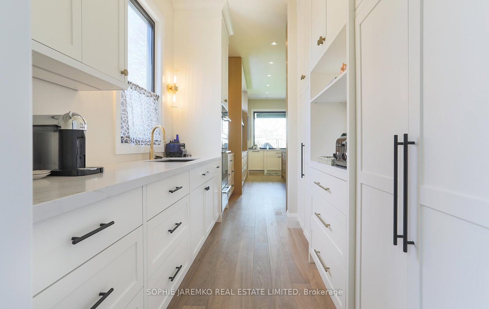 939 Melton Drive • Mississauga, ON photo 16