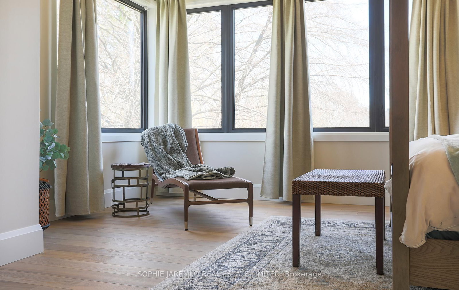 939 Melton Drive • Mississauga, ON photo 26