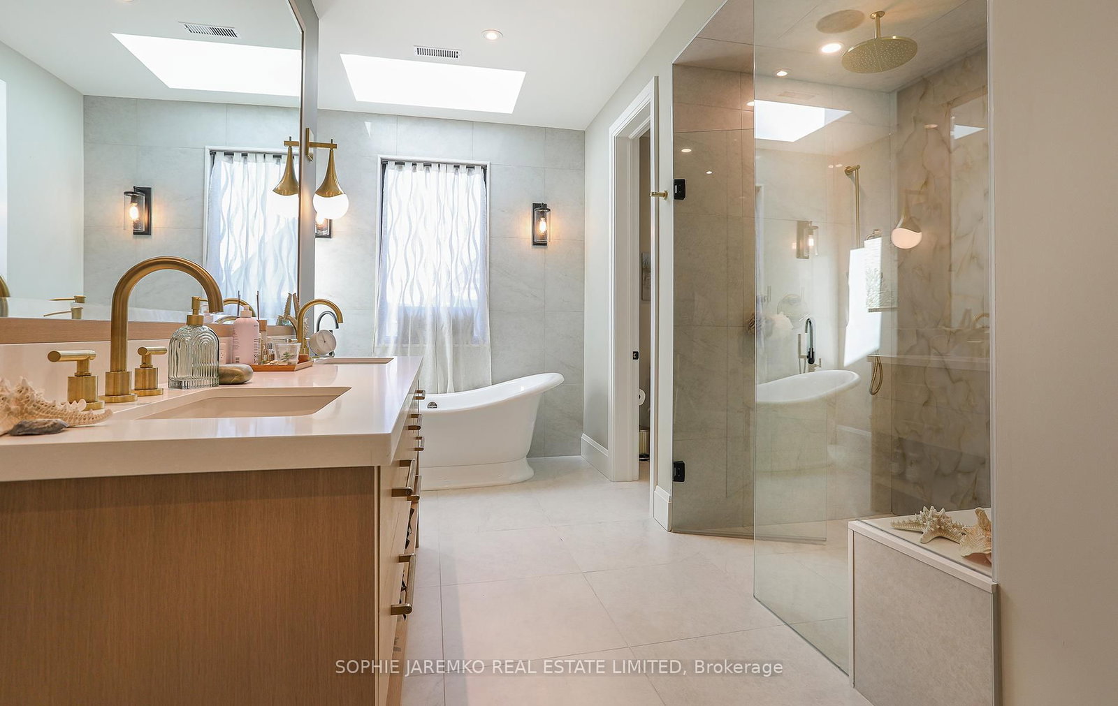 939 Melton Drive • Mississauga, ON photo 27