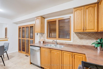 54 Ferncroft Brampton,ON L7A 3C8 — Photo 15