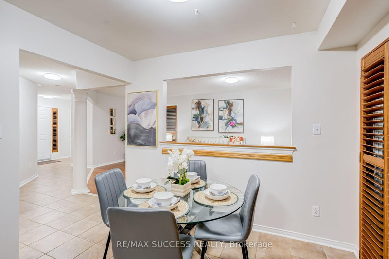 54 Ferncroft Brampton,ON L7A 3C8 — Photo 17
