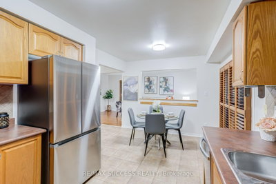 54 Ferncroft Brampton,ON L7A 3C8 — Photo 18