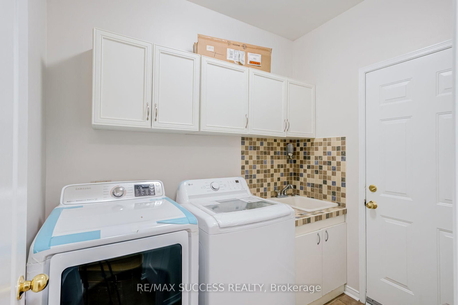 54 Ferncroft Place • Brampton, ON photo 22