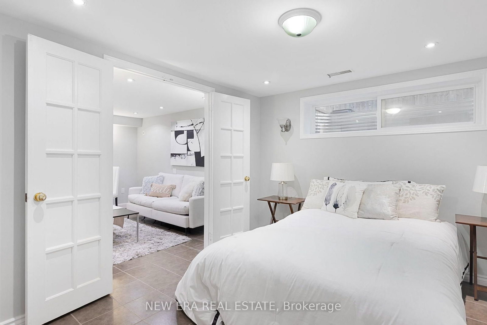 4246 Bloor Street W • Toronto, ON photo 28