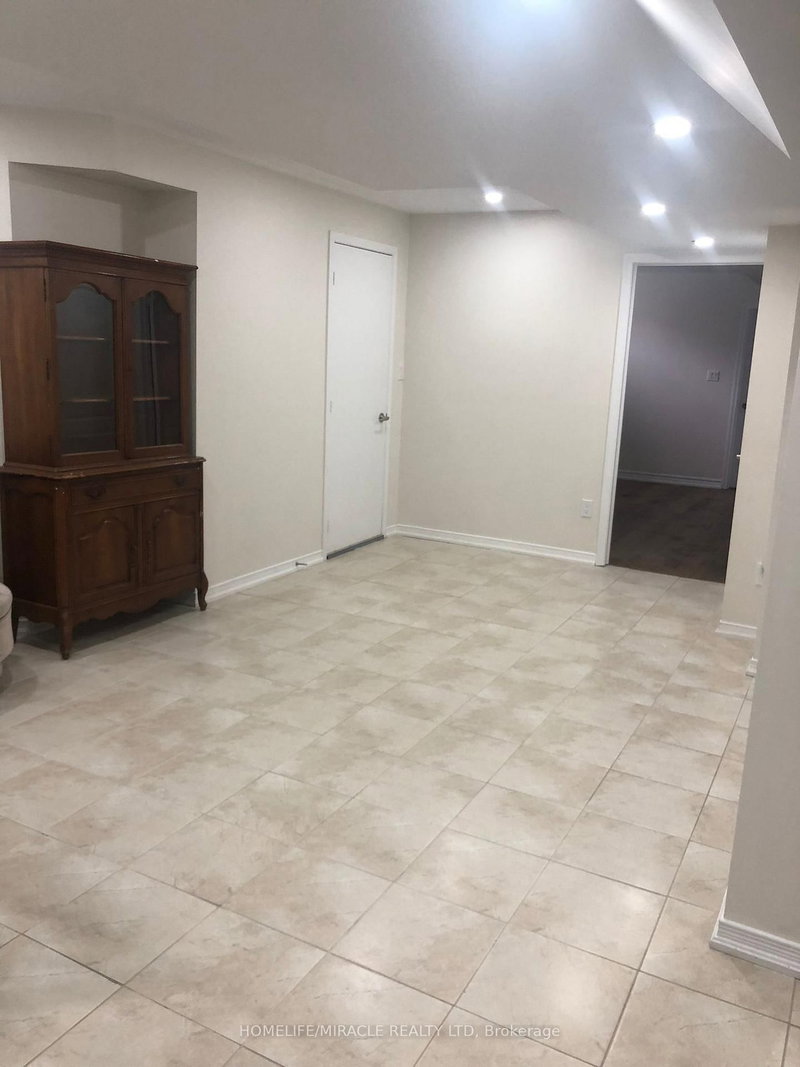 8 Arrowstone Brampton,ON L6R 3T5 — Photo 21