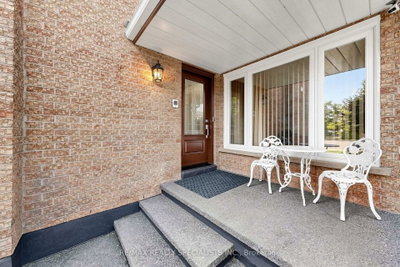 776 Savoy Crescent • Mississauga, ON photo 4