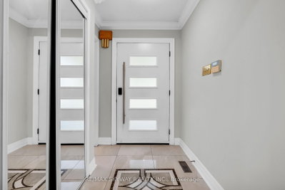 6214 Miriam Way • Mississauga, ON photo 8
