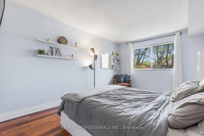 1275 Cornerbrook Mississauga,ON L5C 3J3 — Photo 21
