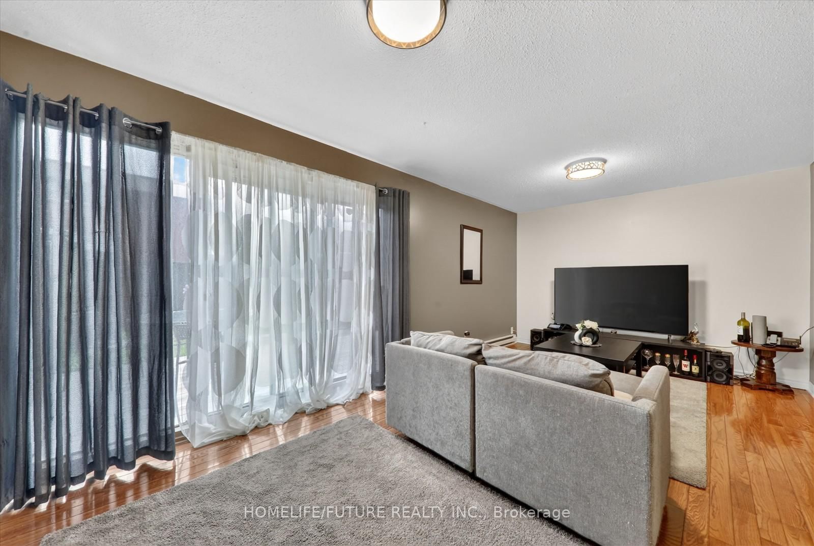 38 John Cabot Way • #70 • Toronto, ON photo 8
