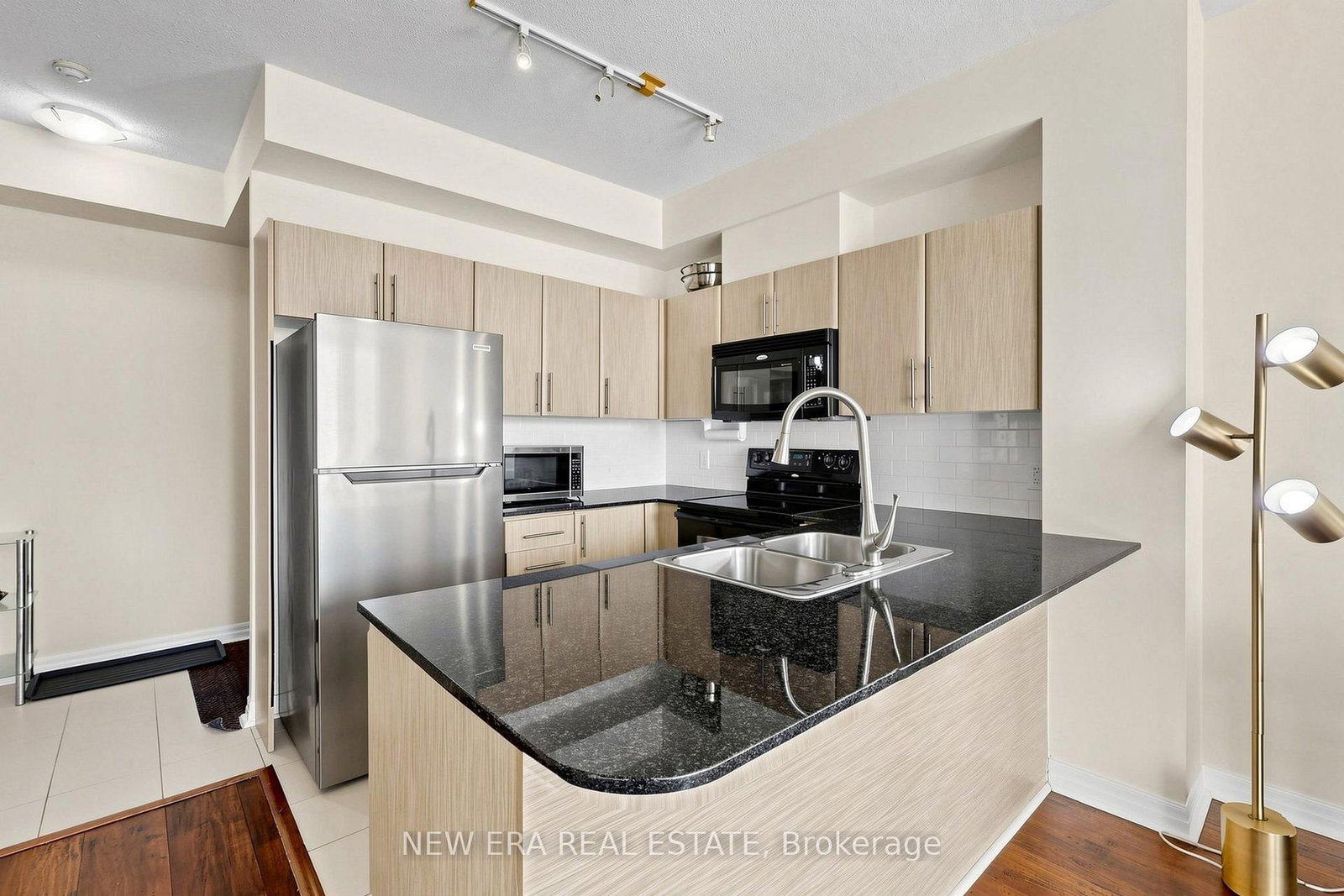 3515 Kariya Drive • #2810 • Mississauga, ON photo 4