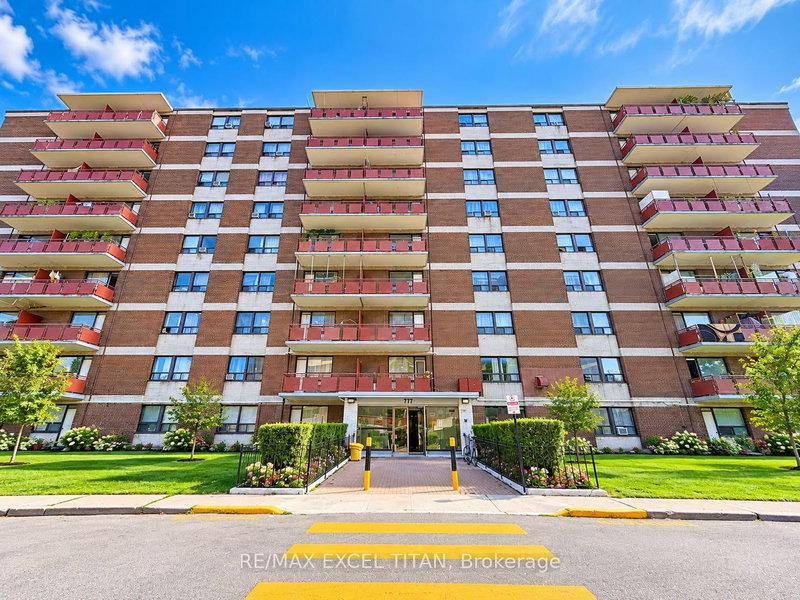 403 - 777 Jane Street