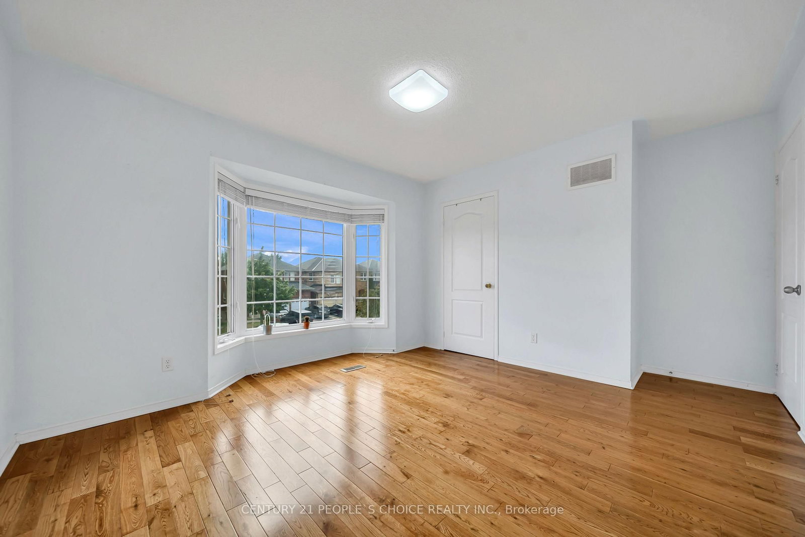 73 Crown Victoria Drive • Brampton, ON photo 32