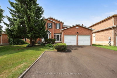 18 Mccabe Crescent • Caledon, ON photo 2