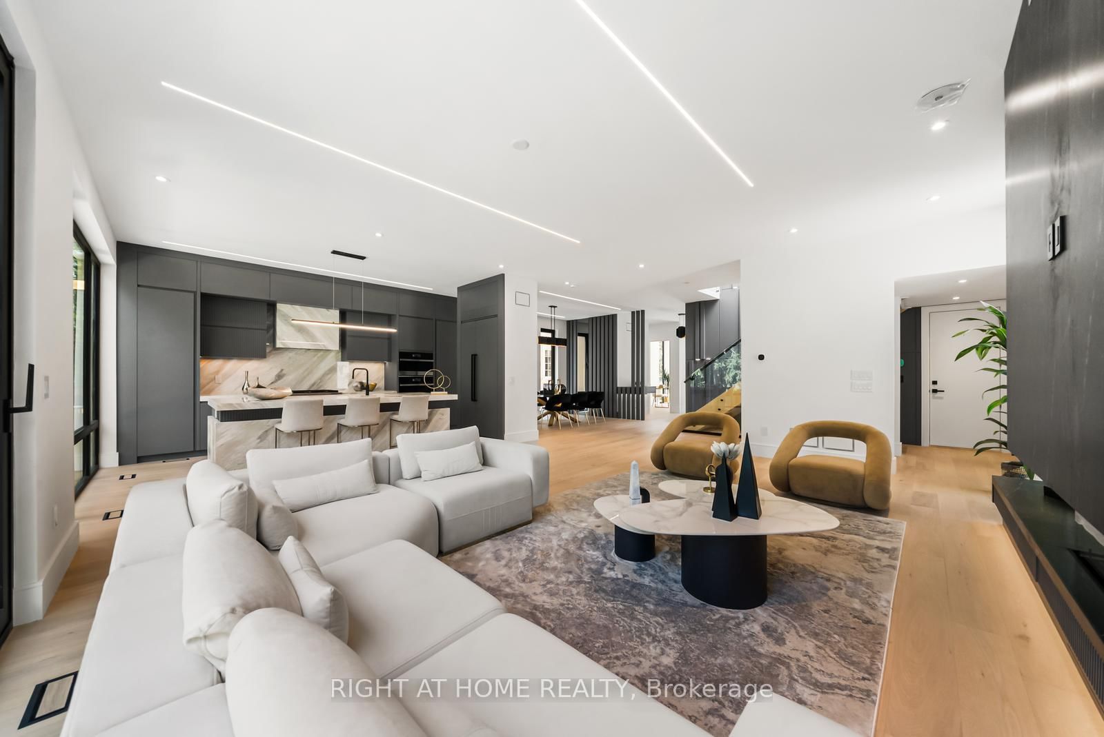 1205 Canterbury Road • Mississauga, ON photo 13