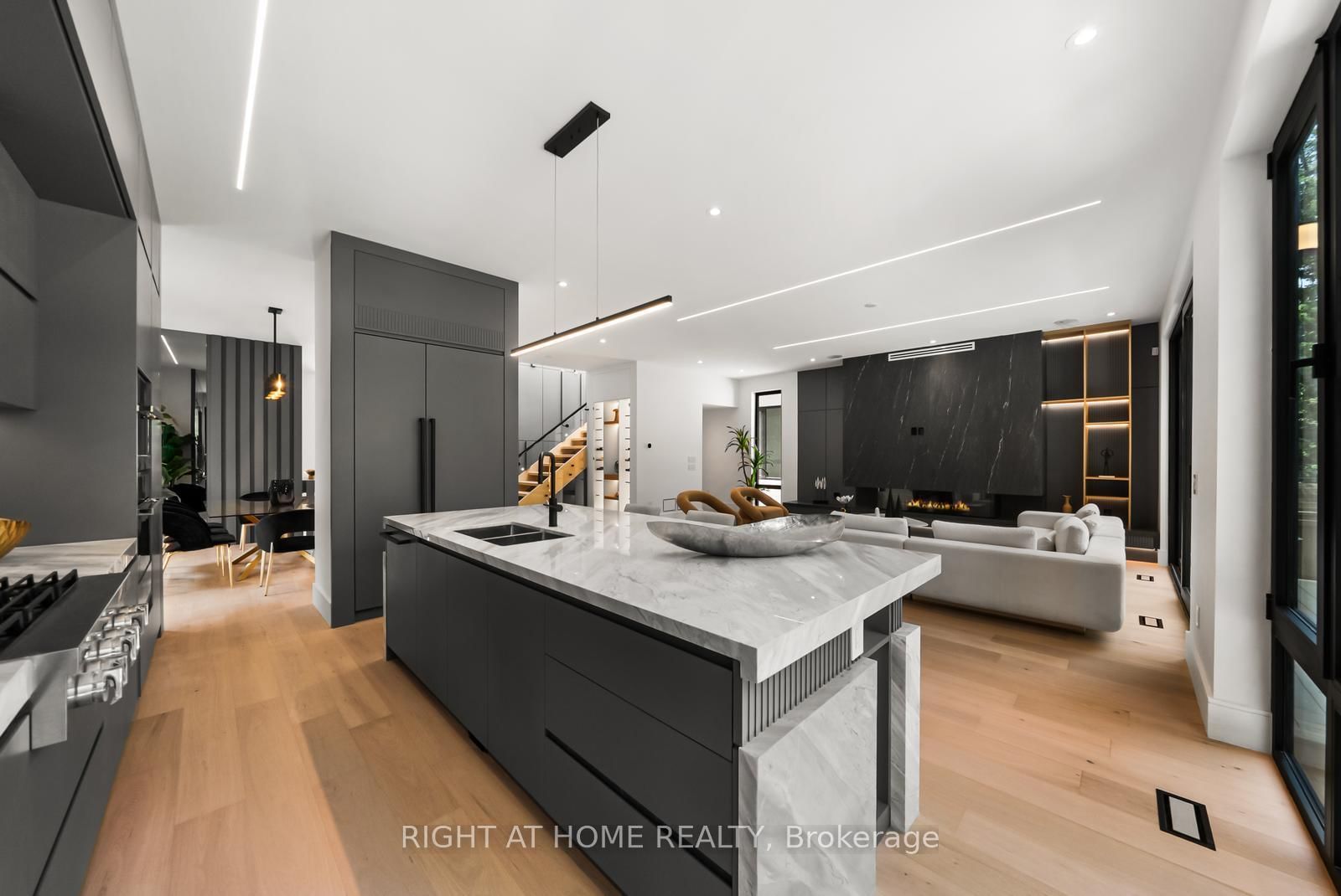 1205 Canterbury Road • Mississauga, ON photo 15