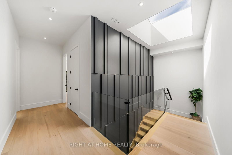 1205 Canterbury Mississauga,ON L5G 4A4 — Photo 19