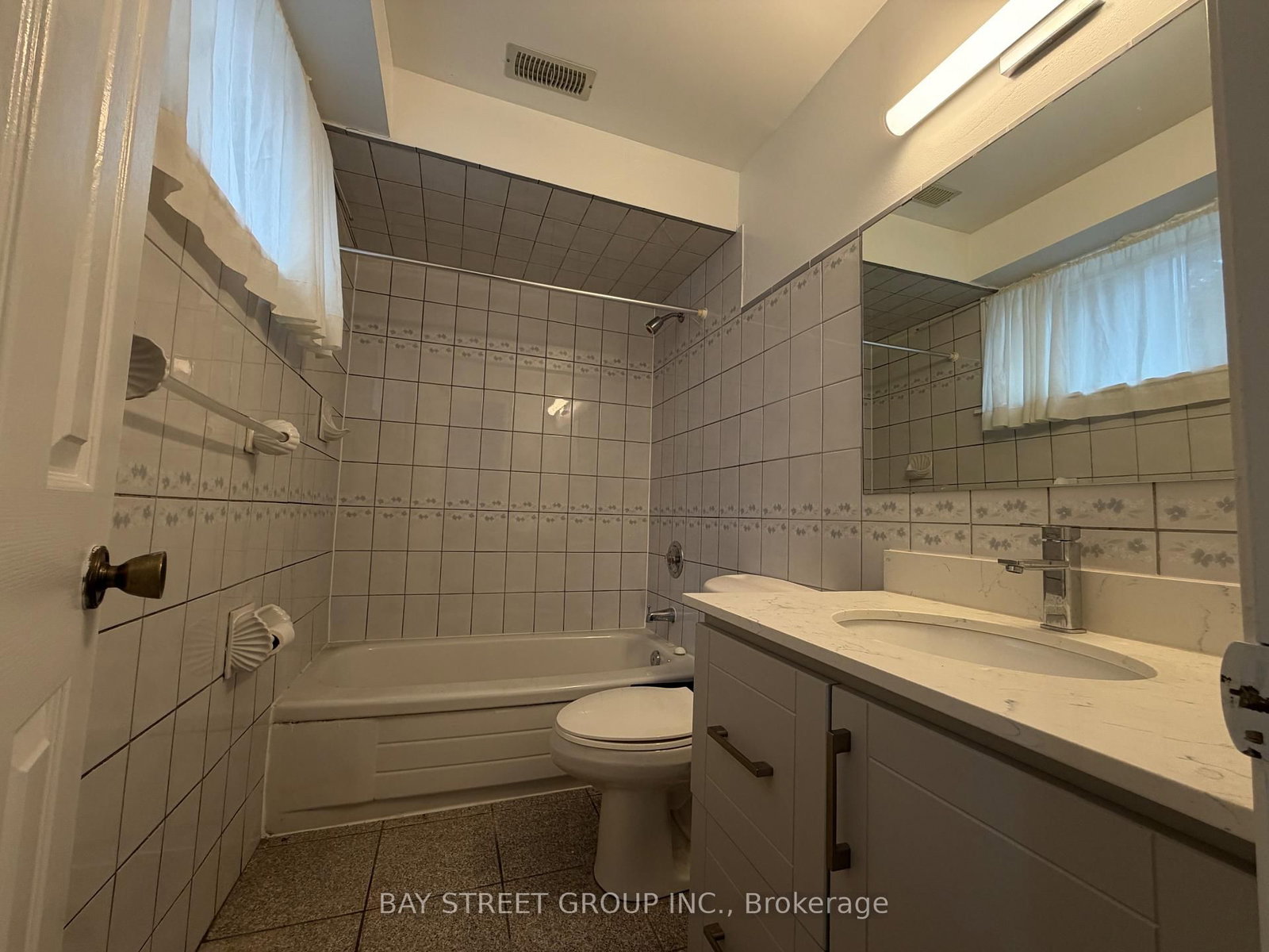 10 Benalto Rd, Toronto, view 14