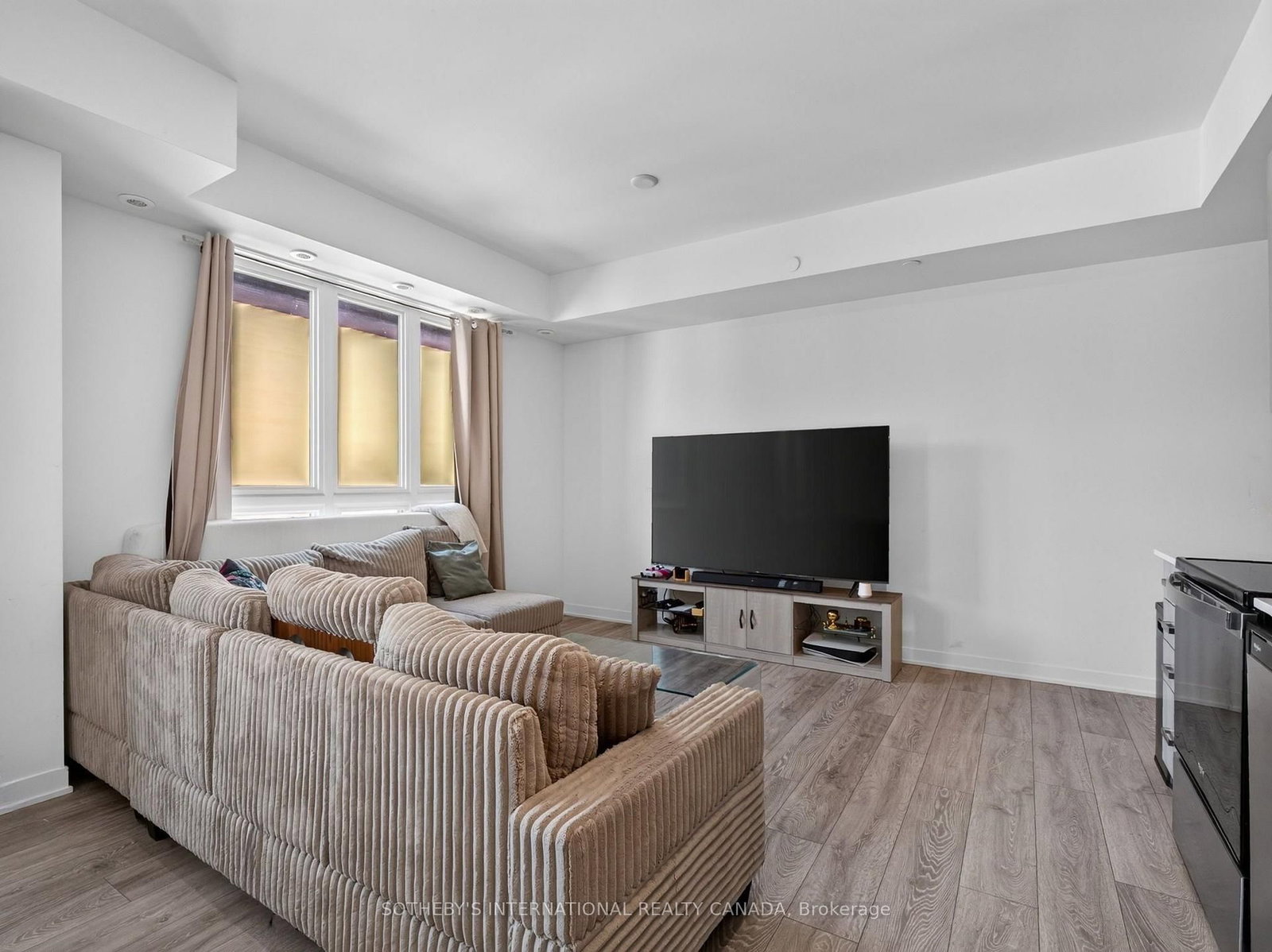 4017 Hickory Drive • #4 • Mississauga, ON photo 5