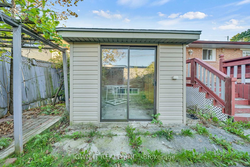 68 Campbell Brampton,ON L6X 2H7 — Photo 11