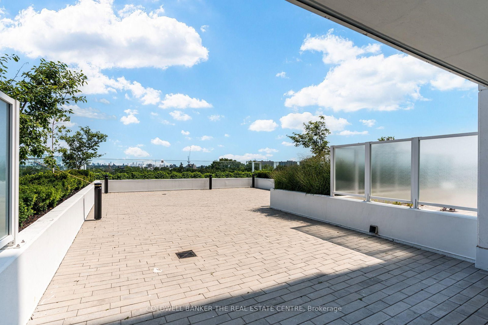10 Wilby Crescent • #412 • Toronto, ON photo 43