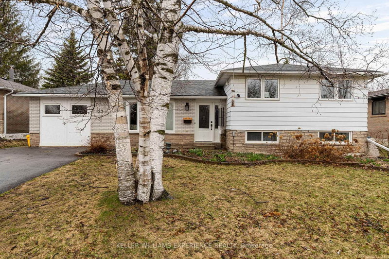 27 Rustic Crescent