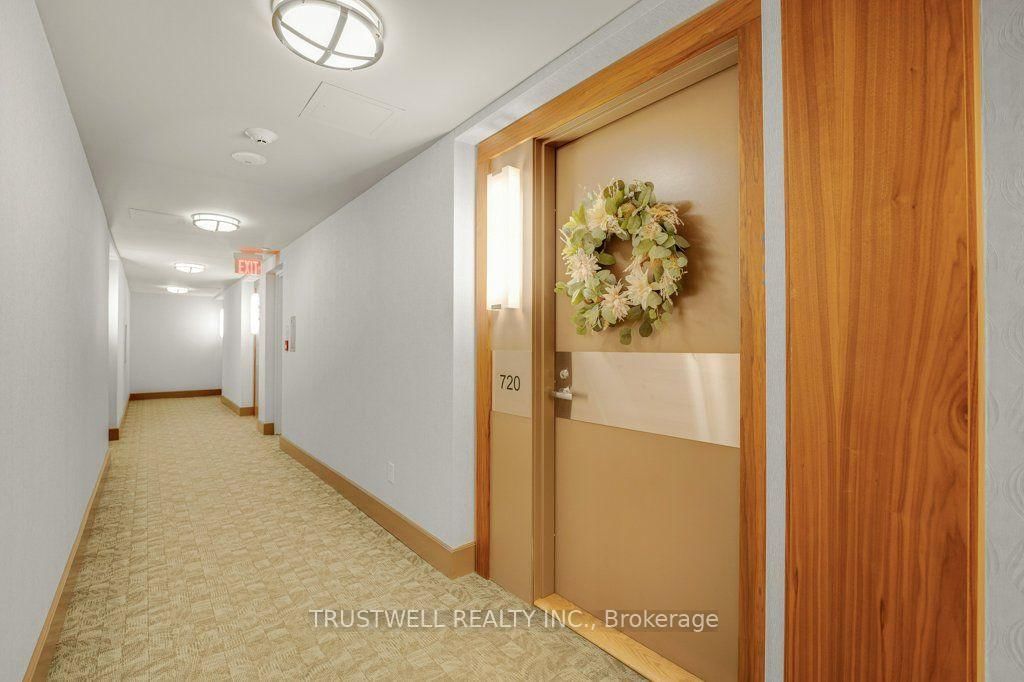 3500 Lakeshore Road W • #720 • Oakville, ON photo 9