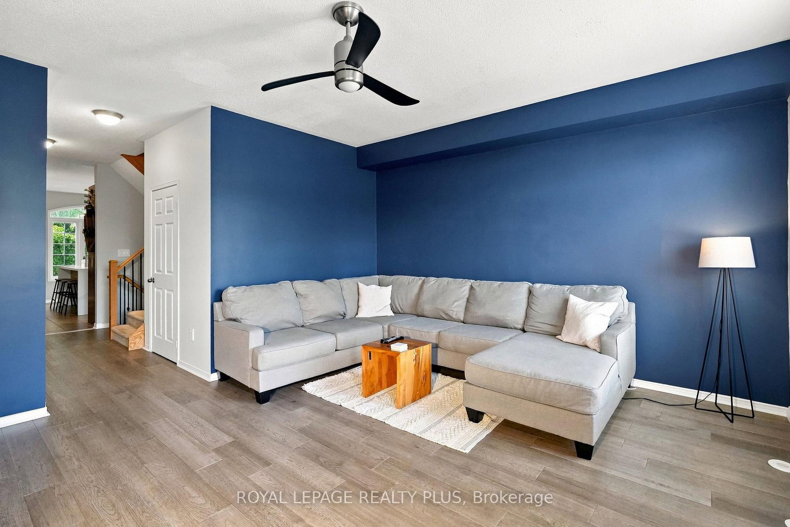 2333 Sutton Drive • Burlington, ON photo 12