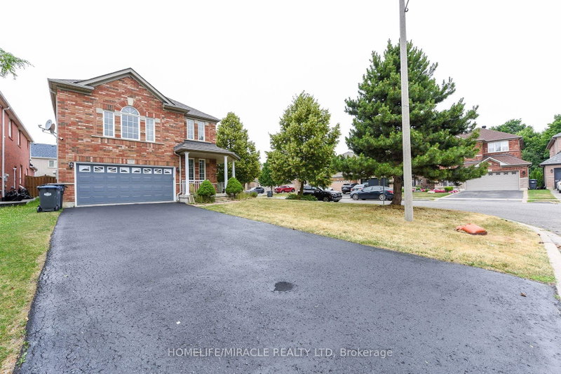 25 Blackcherry Lane