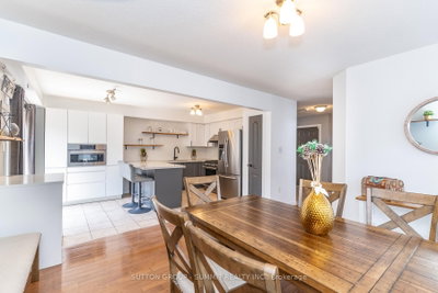 4055 Forest Run Avenue S • #54 • Burlington, ON photo 6