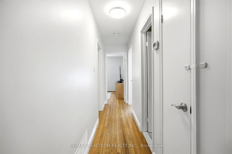 118 Surbray Mississauga,ON L5B 2E1 — Photo 13