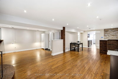 118 Surbray Mississauga,ON L5B 2E1 — Photo 23