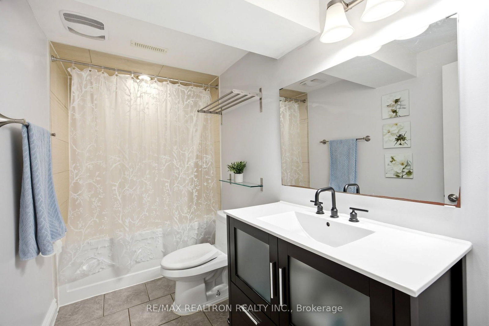 118 Surbray Grove • Mississauga, ON photo 29