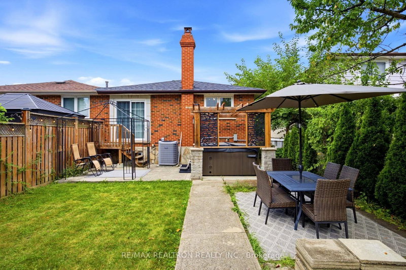 118 Surbray Mississauga,ON L5B 2E1 — Photo 32