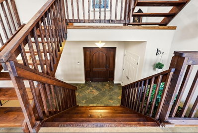 1296 Dundas Street • Burlington, ON photo 5