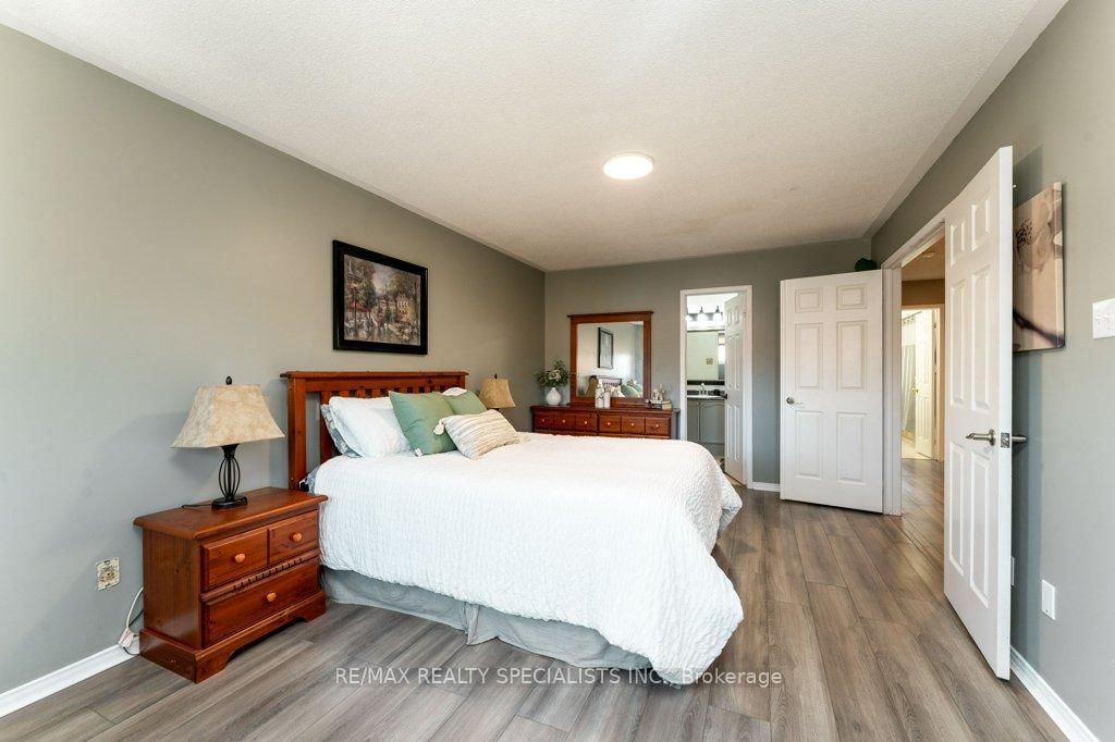 34 Killaloe Crescent • Halton Hills, ON photo 22