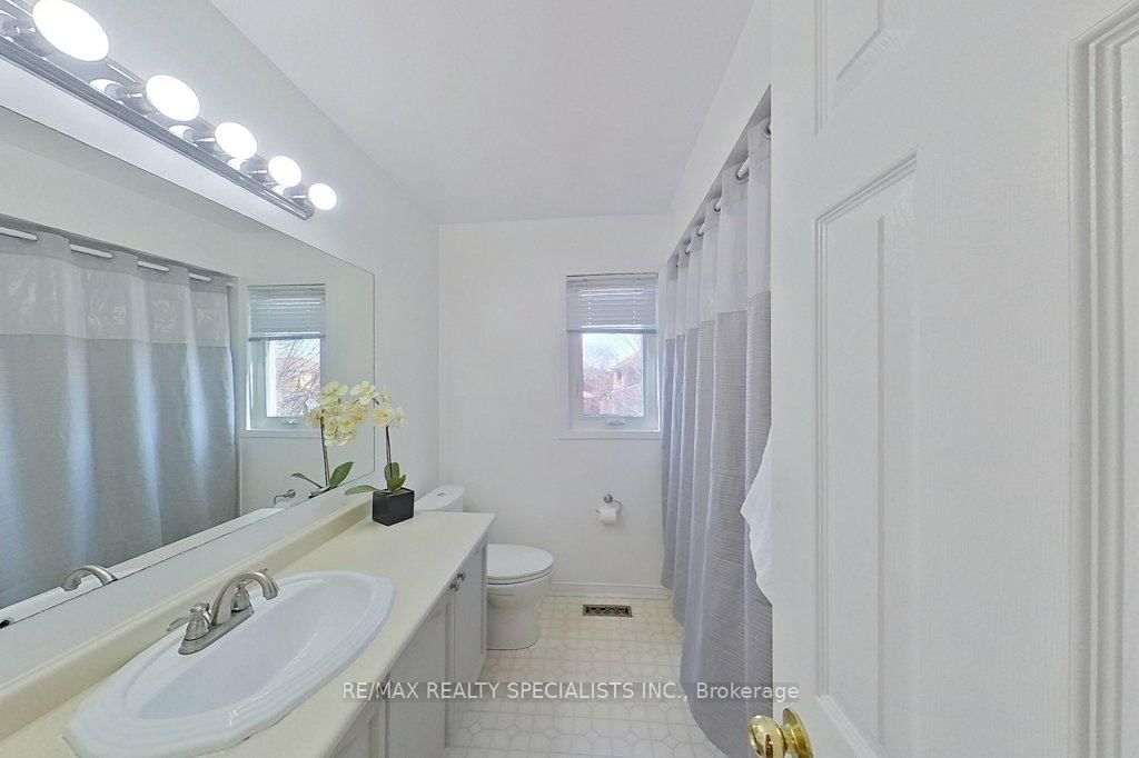 34 Killaloe Crescent • Halton Hills, ON photo 26