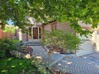 34 Killaloe Crescent • Halton Hills, ON photo 5