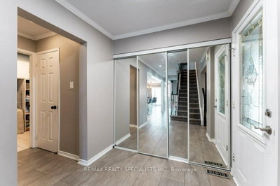 34 Killaloe Crescent • Halton Hills, ON photo 9