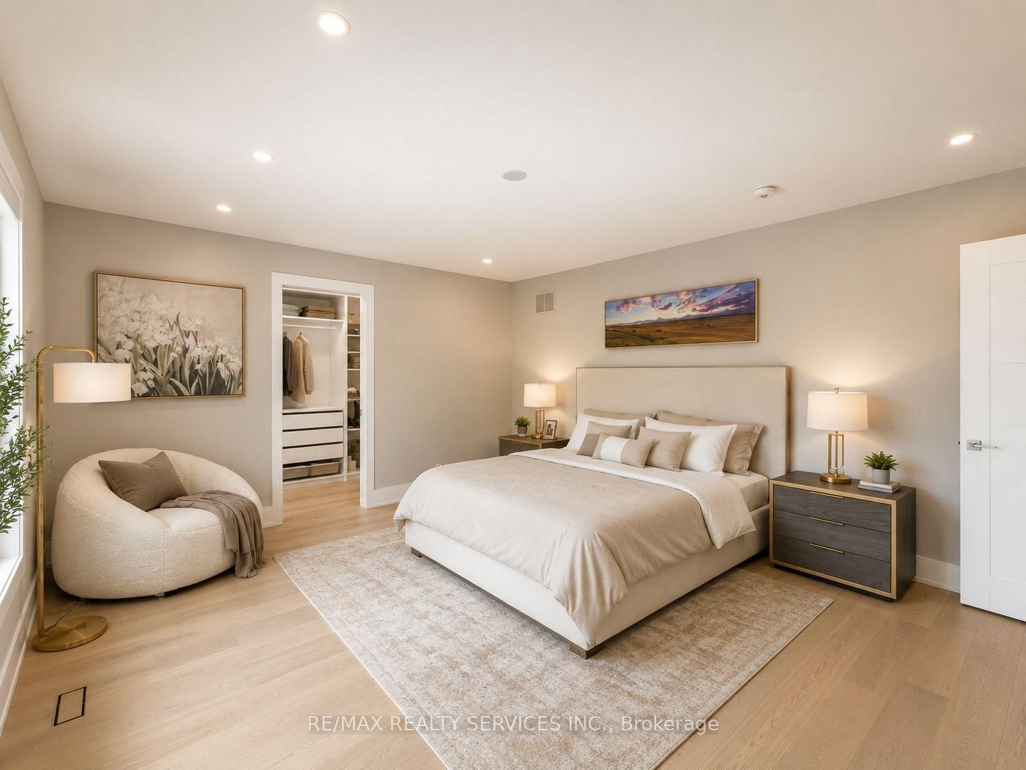 519 Third Line • Oakville, ON photo 21