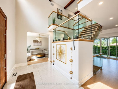 519 Third Line • Oakville, ON photo 3