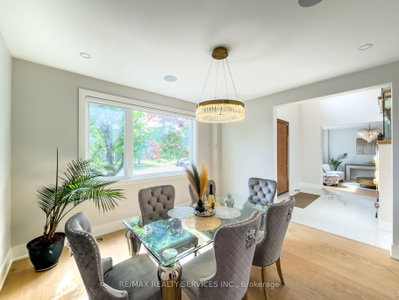 519 Third Line • Oakville, ON photo 9