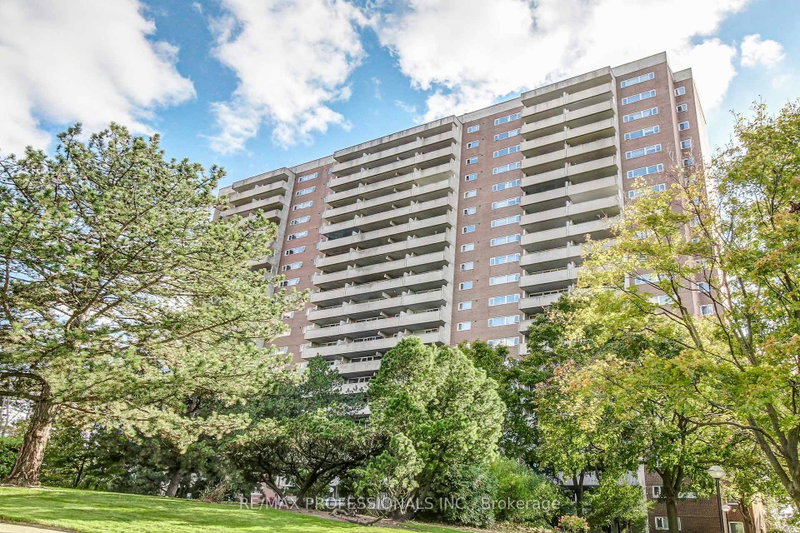 1405 - 240 Scarlett Road