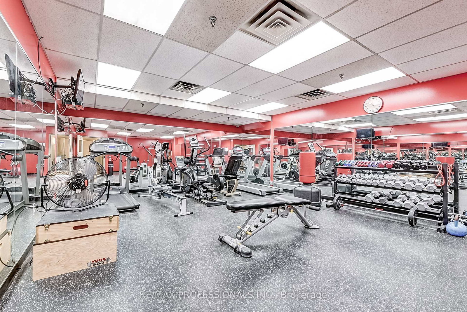240 Scarlett Road • #1405 • Toronto, ON photo 36