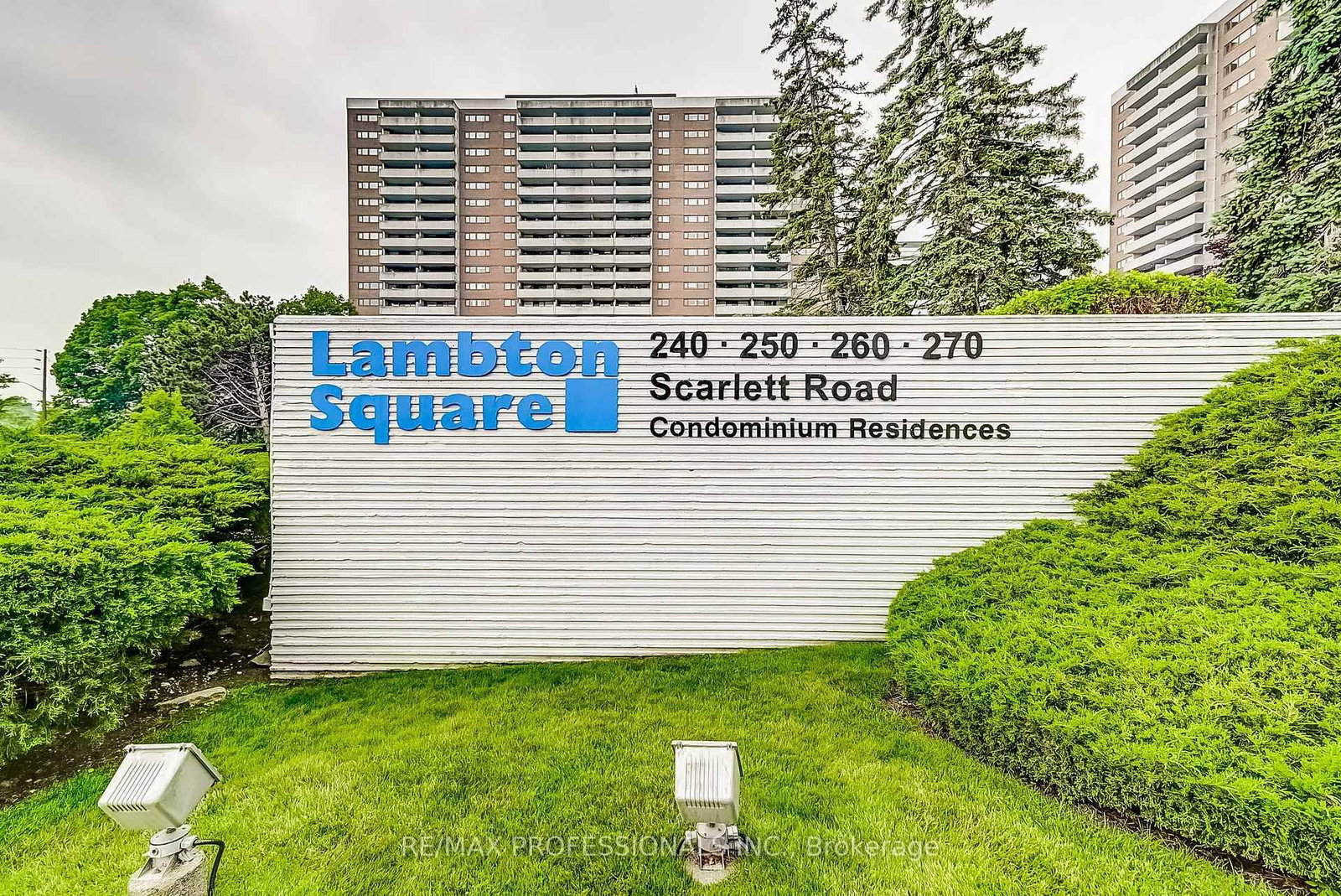 240 Scarlett Road • #1405 • Toronto, ON photo 41