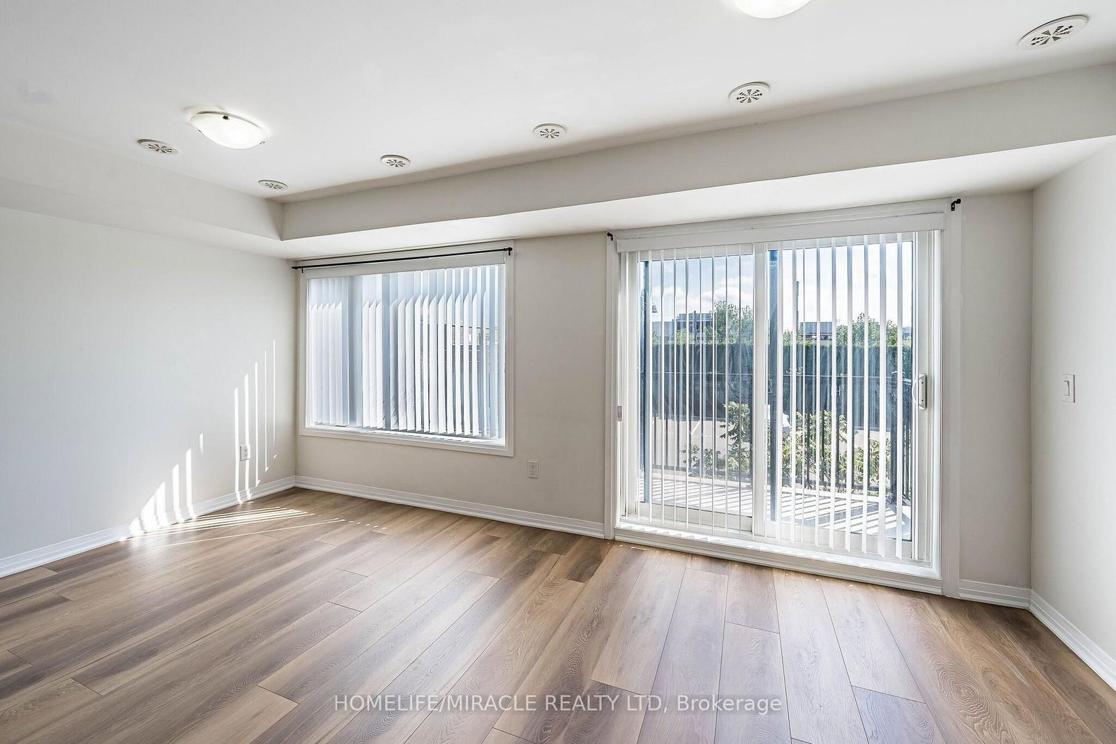 161 William Duncan Road • #8 • Toronto, ON photo 11