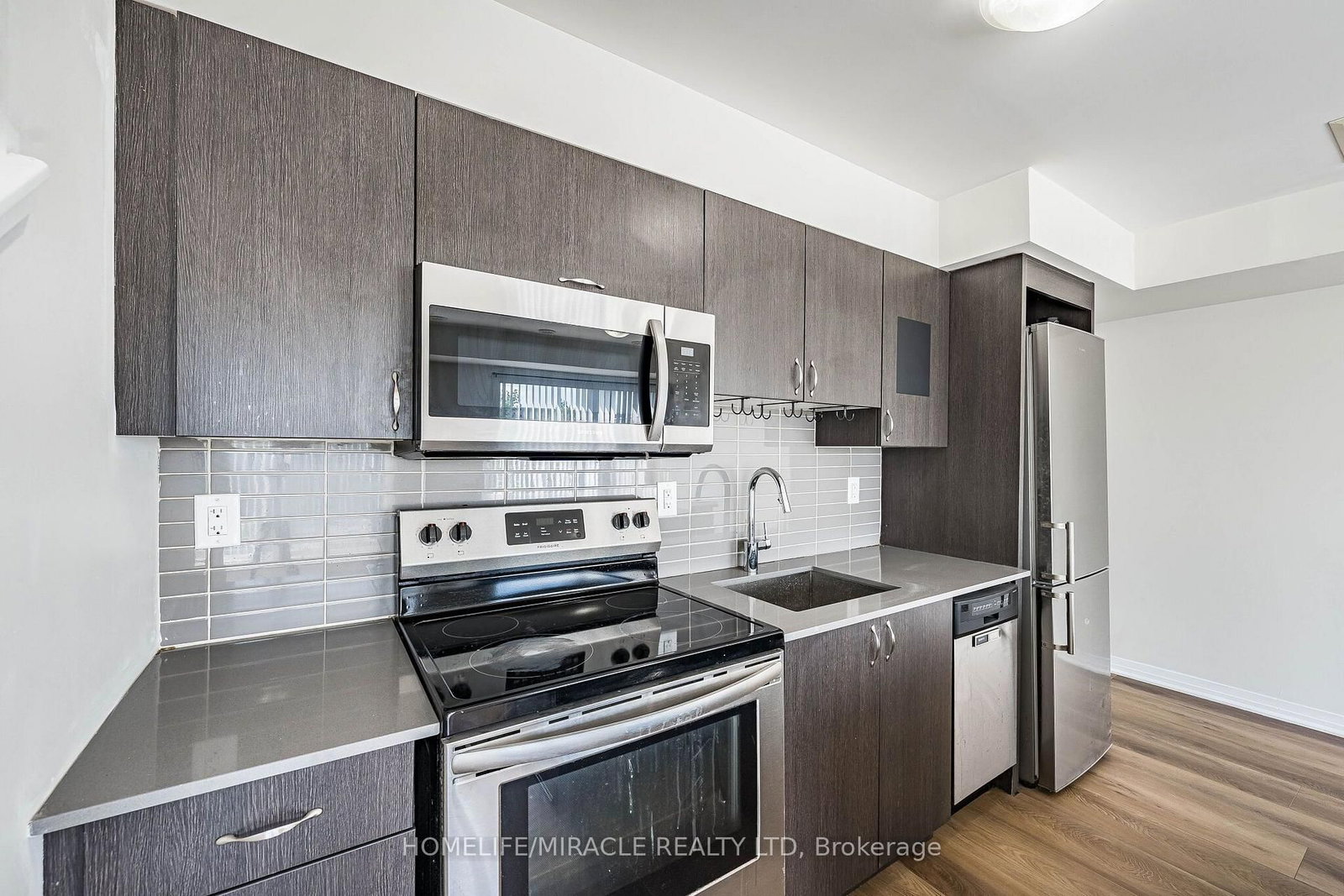 161 William Duncan Road • #8 • Toronto, ON photo 16