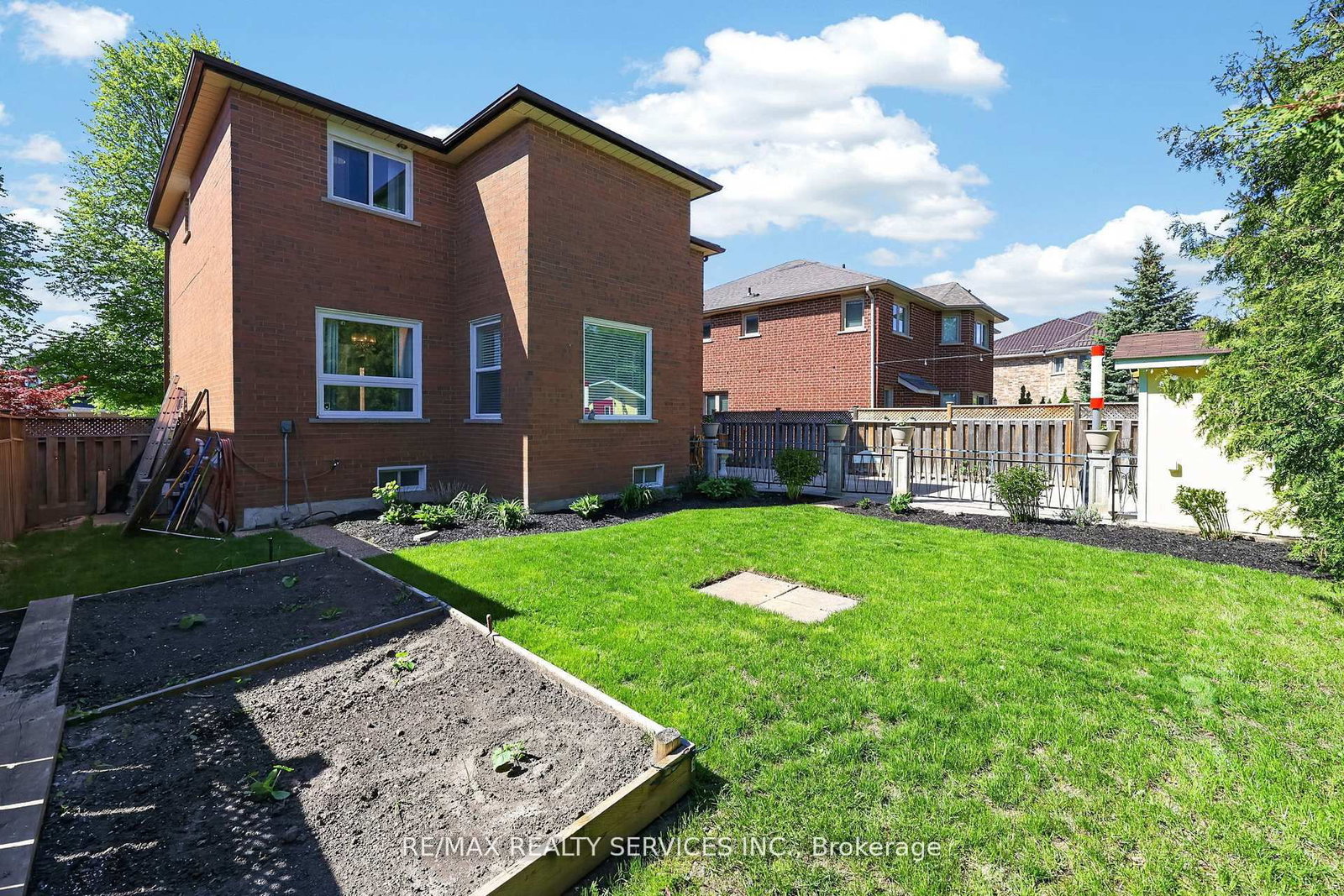 150 Royal Valley Drive • Caledon, ON photo 43