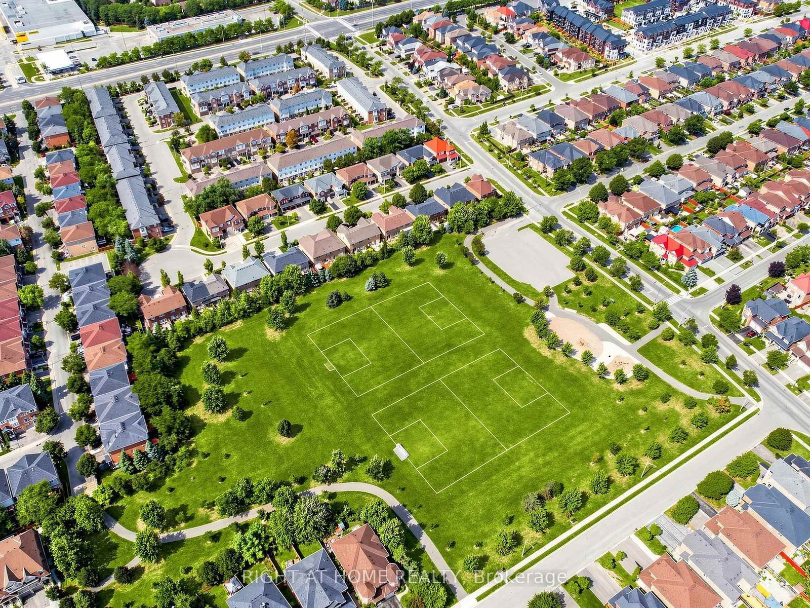 5817 Whitehorn Avenue • Mississauga, ON photo 41