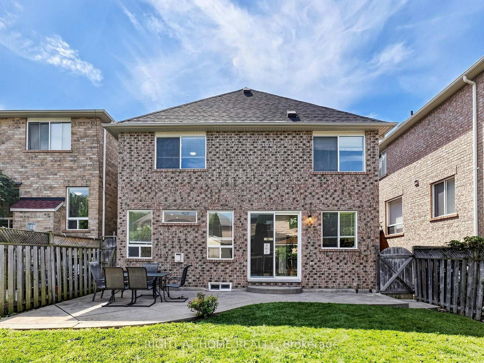 5817 Whitehorn Avenue • Mississauga, ON photo 46