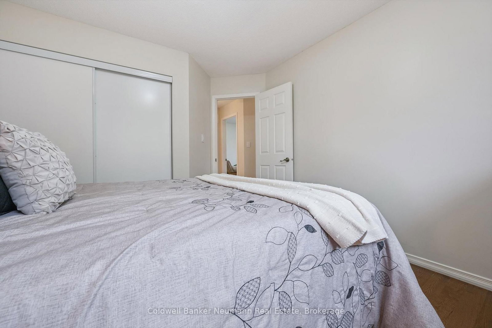 308 Fasken Court • Milton, ON photo 23